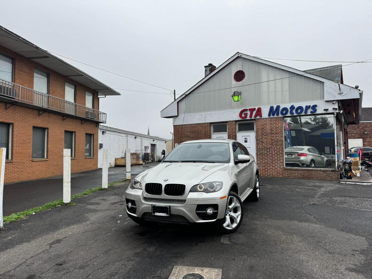 BMW X6 AWD 4dr 35i 2012