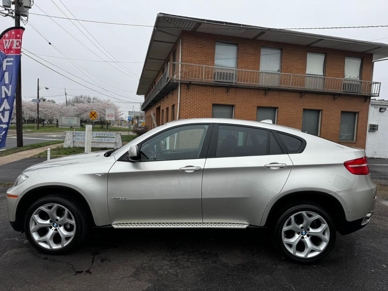 BMW X6 AWD 4dr 35i 2012