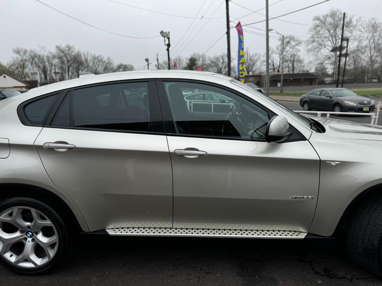 BMW X6 AWD 4dr 35i 2012