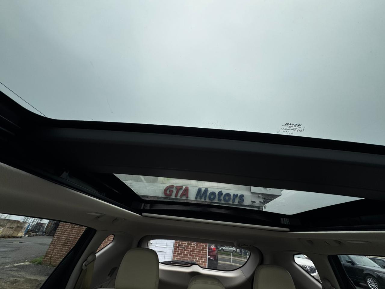 Nissan Murano AWD 4dr Platinum 2015