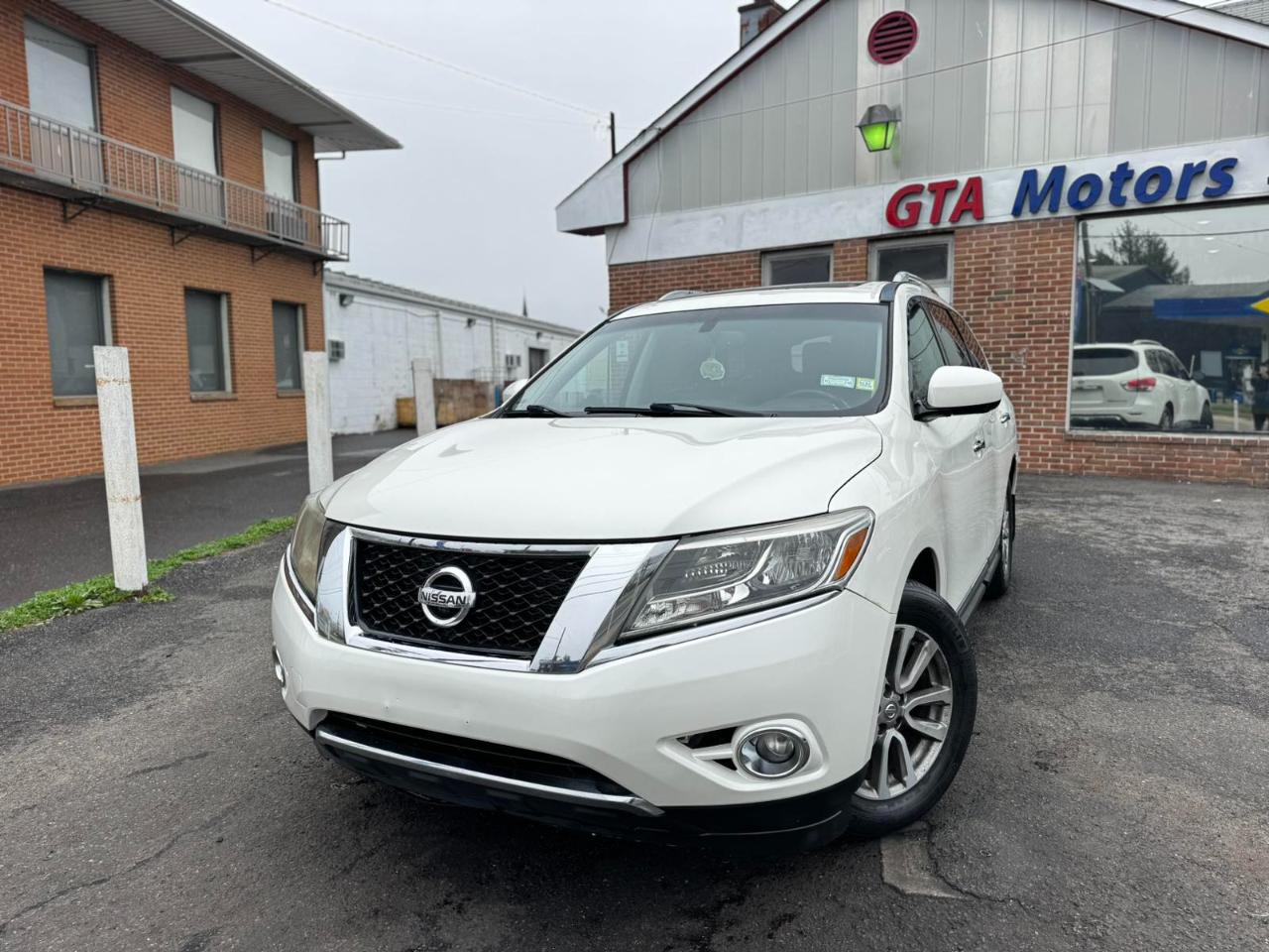 Nissan Pathfinder 4WD 4dr SL 2015