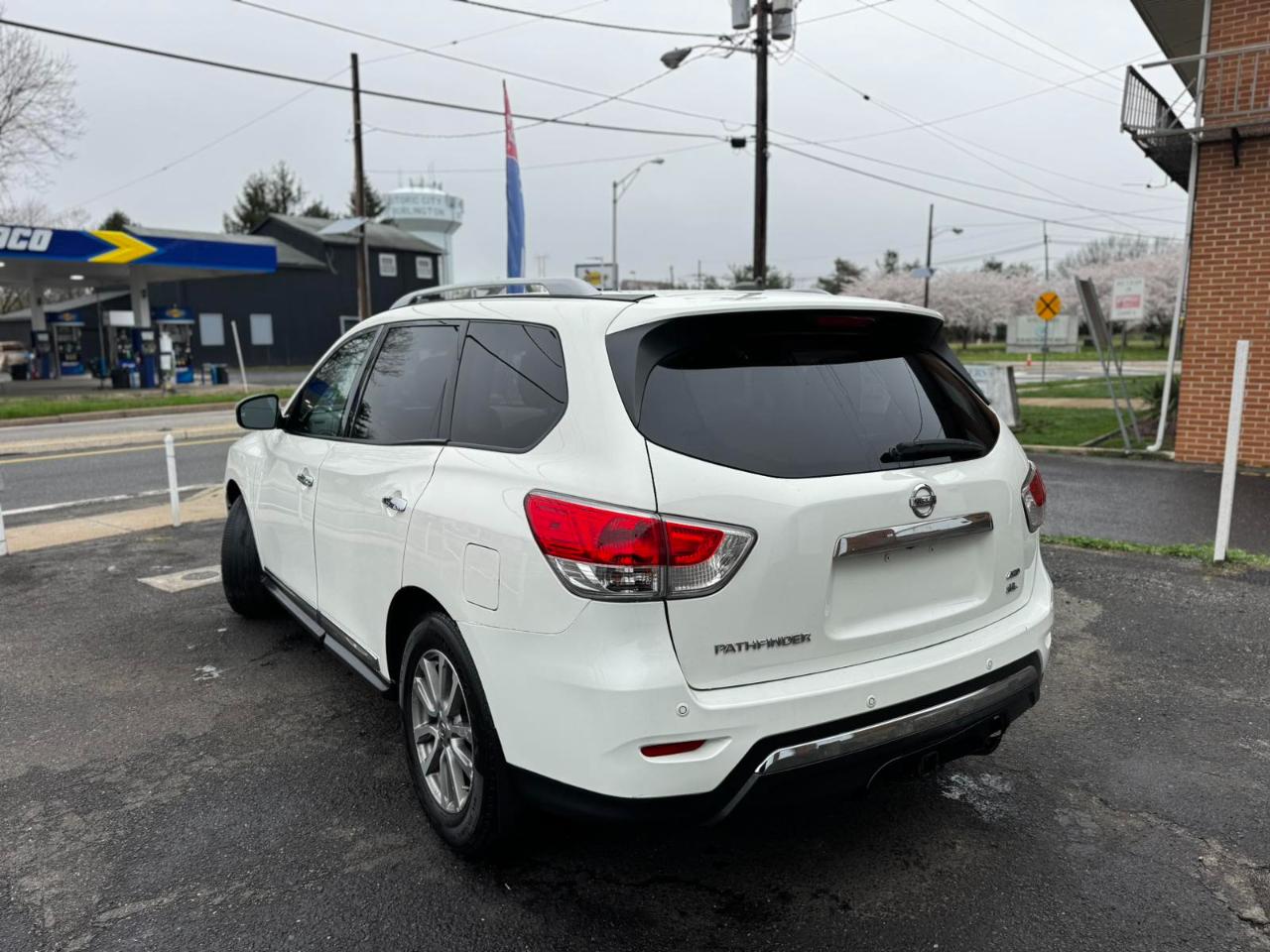 Nissan Pathfinder 4WD 4dr SL 2015