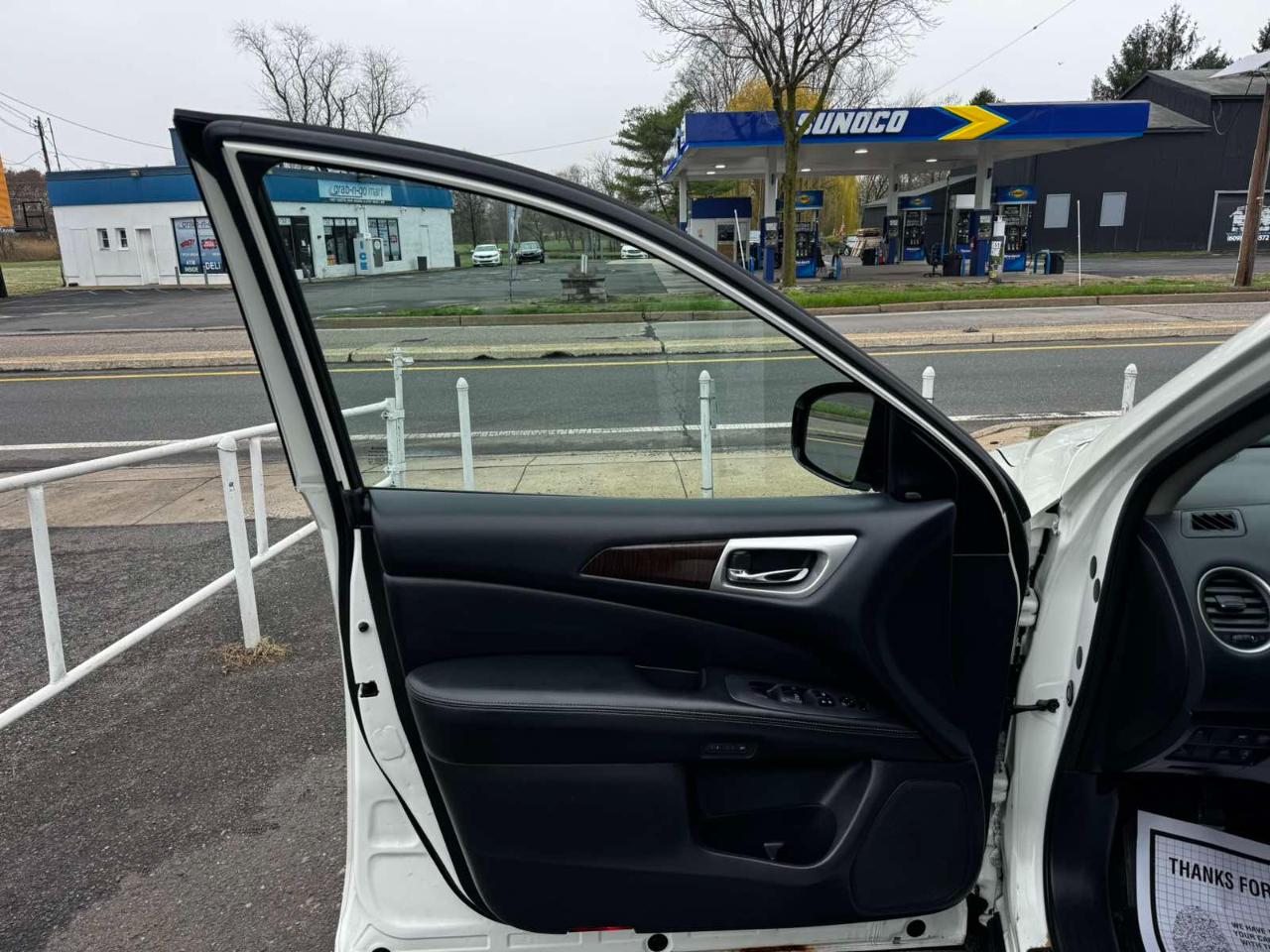 Nissan Pathfinder 4WD 4dr SL 2015