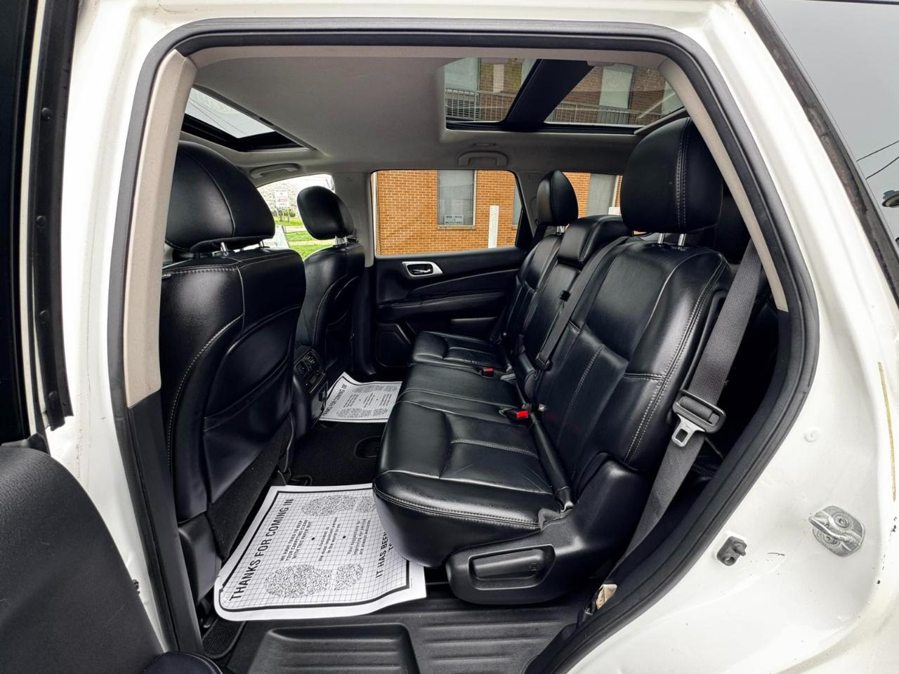 Nissan Pathfinder 4WD 4dr SL 2015