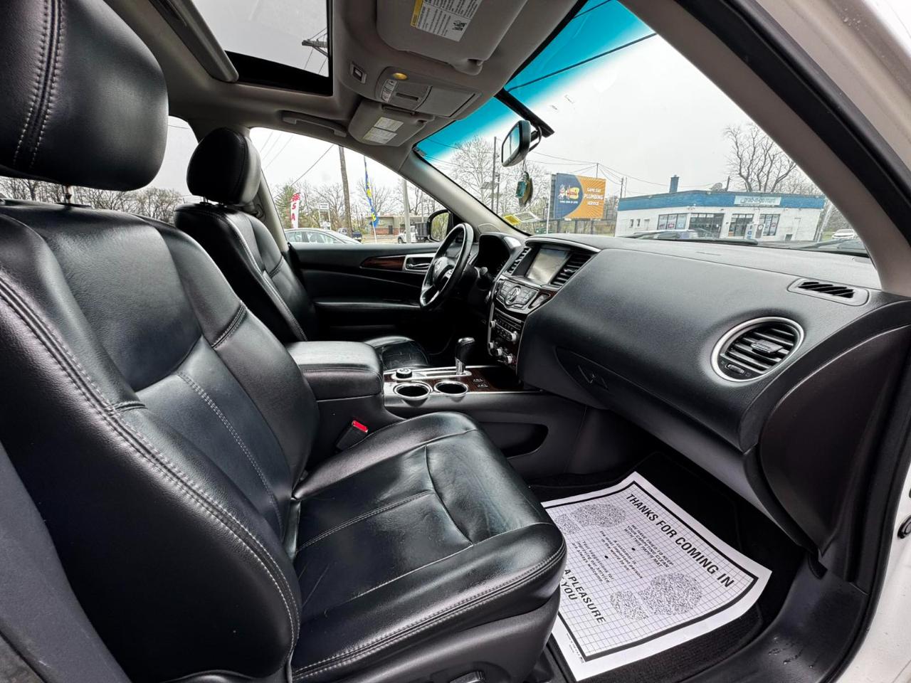 Nissan Pathfinder 4WD 4dr SL 2015