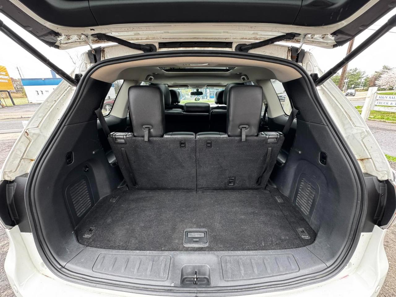 Nissan Pathfinder 4WD 4dr SL 2015