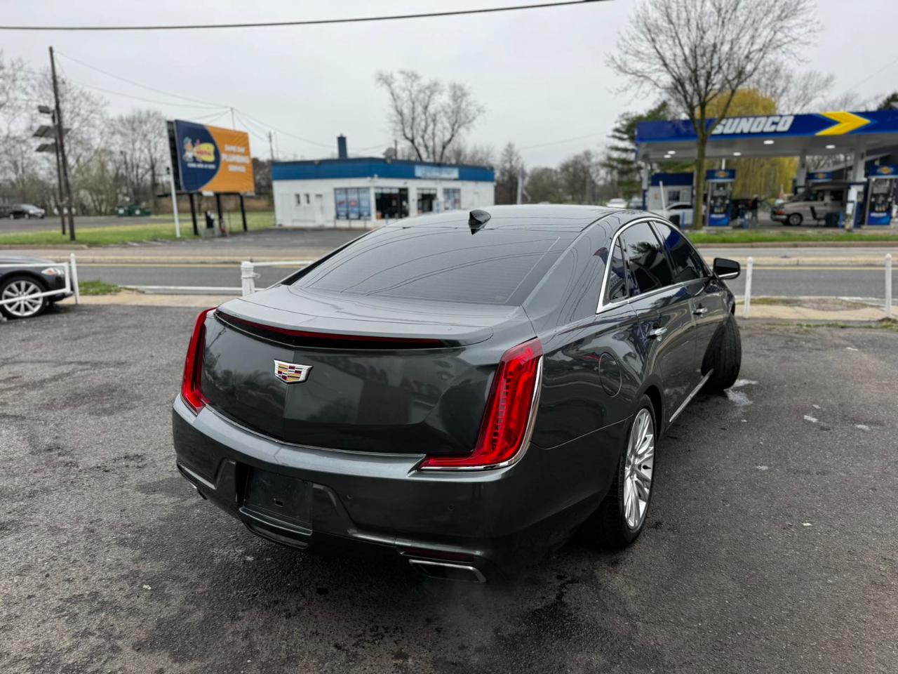 Cadillac XTS 4dr Sdn Luxury FWD 2019