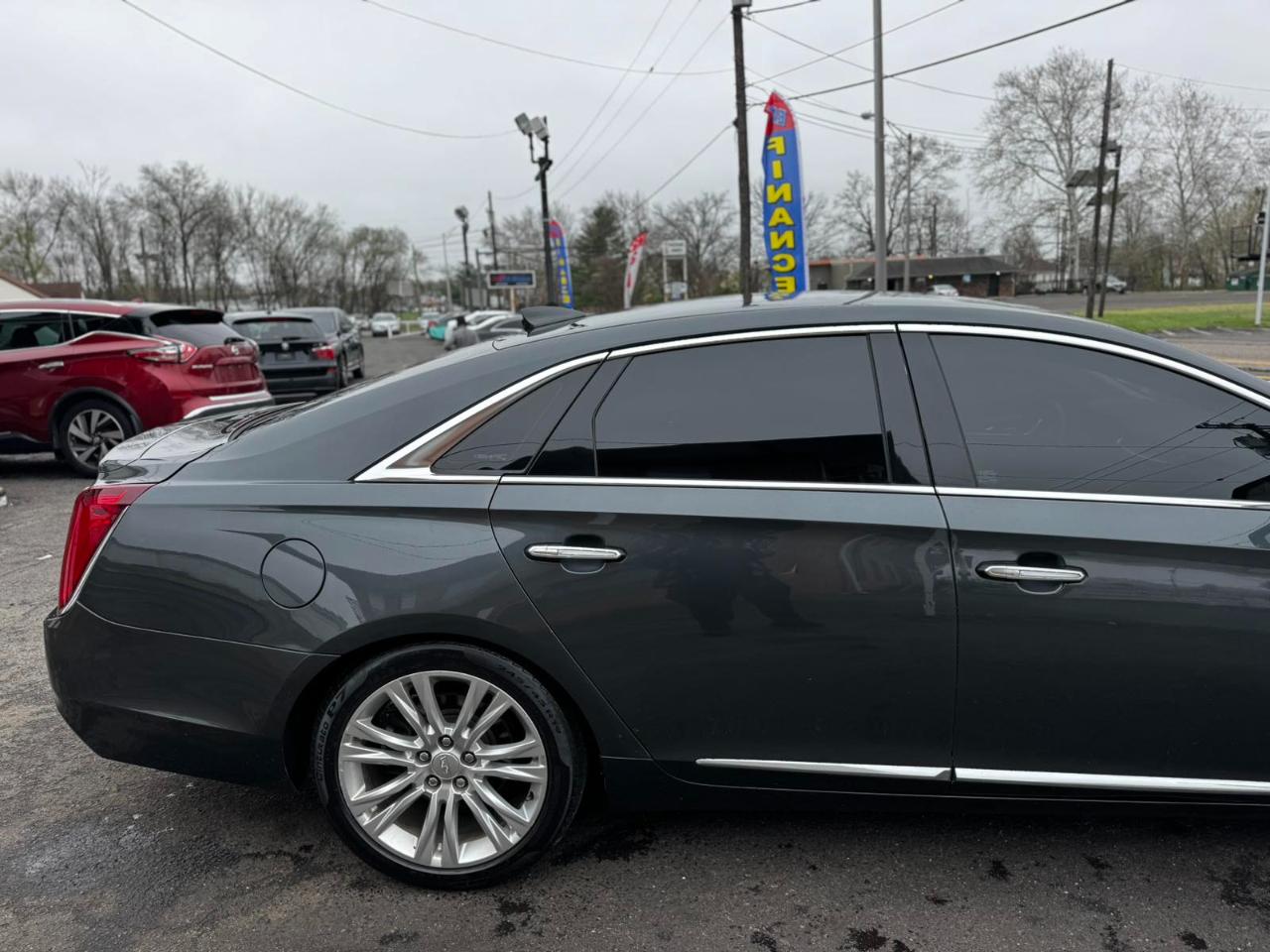 Cadillac XTS 4dr Sdn Luxury FWD 2019