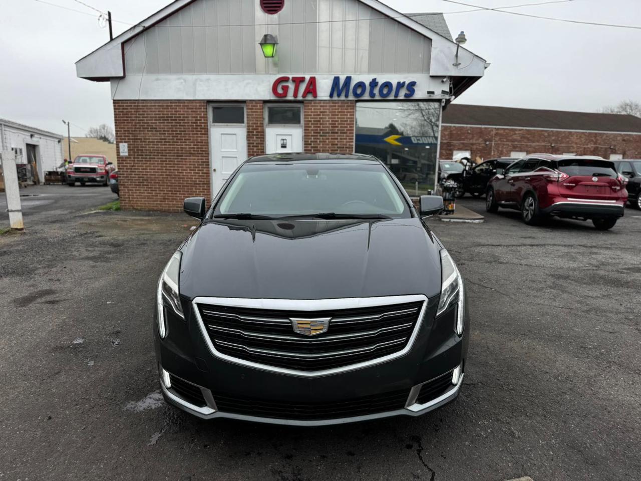 Cadillac XTS 4dr Sdn Luxury FWD 2019