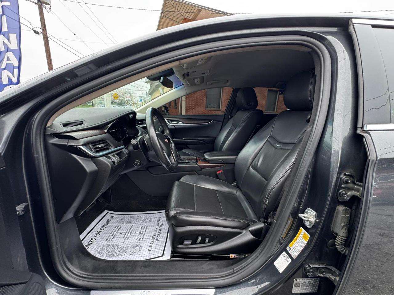 Cadillac XTS 4dr Sdn Luxury FWD 2019