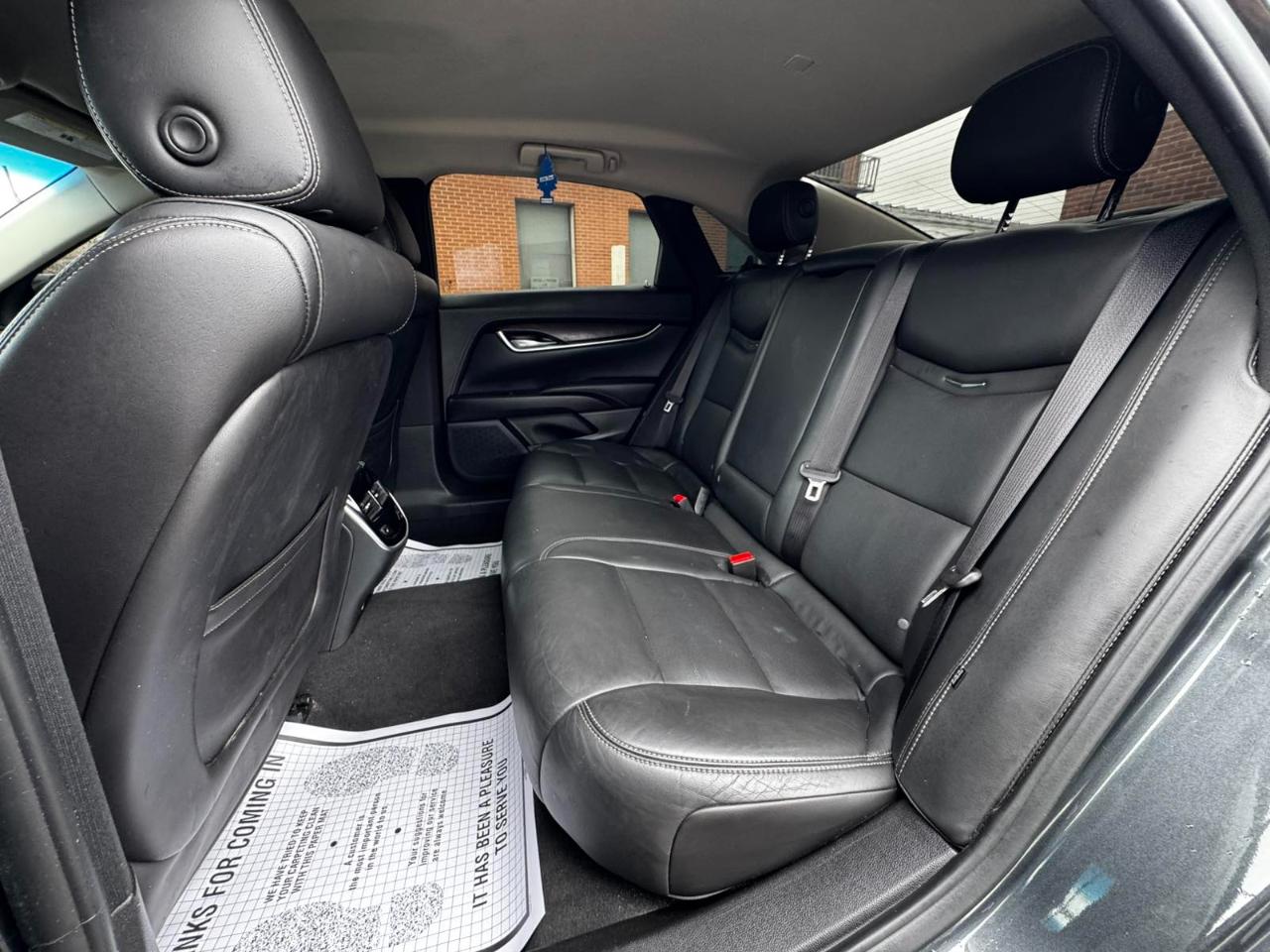 Cadillac XTS 4dr Sdn Luxury FWD 2019