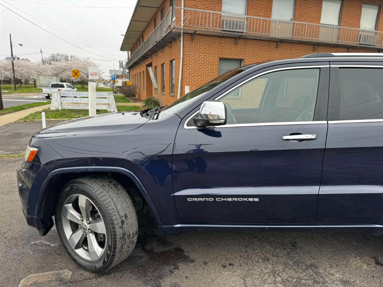 Jeep Grand Cherokee 4WD 4dr Overland 2014