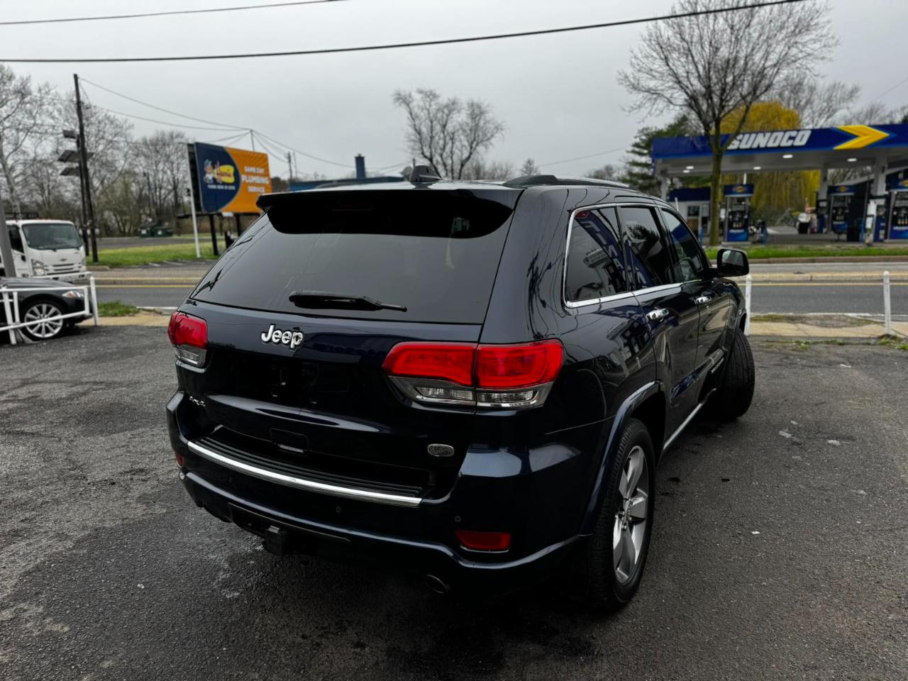 Jeep Grand Cherokee 4WD 4dr Overland 2014