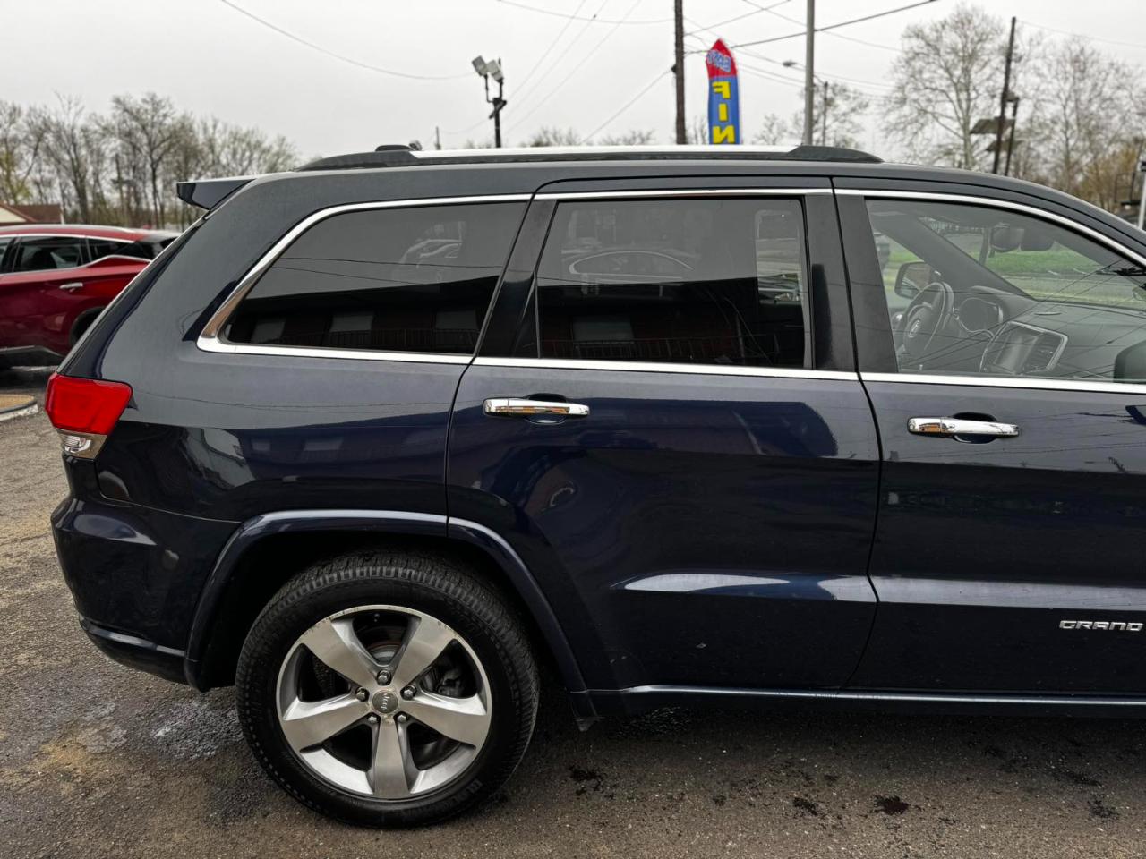 Jeep Grand Cherokee 4WD 4dr Overland 2014