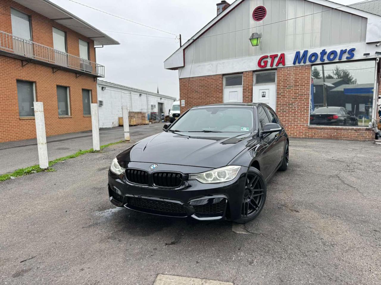 BMW 3 Series 4dr Sdn 335i xDrive AWD South Africa 2013