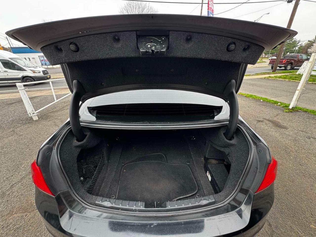 BMW 3 Series 4dr Sdn 335i xDrive AWD South Africa 2013