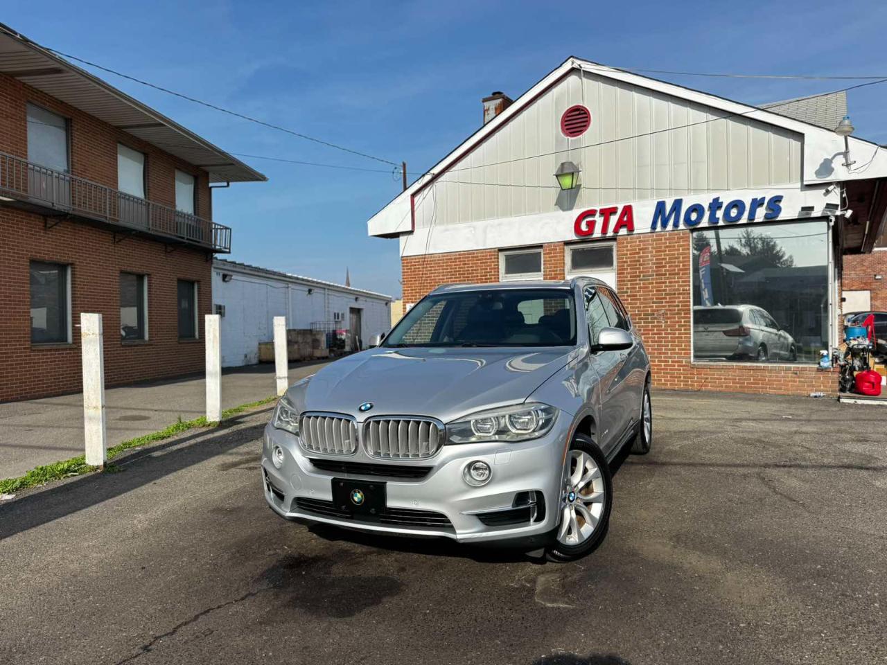 BMW X5 AWD 4dr xDrive50i 2015