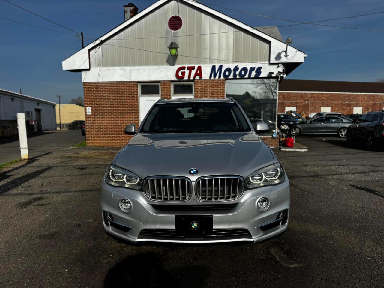 BMW X5 AWD 4dr xDrive50i 2015