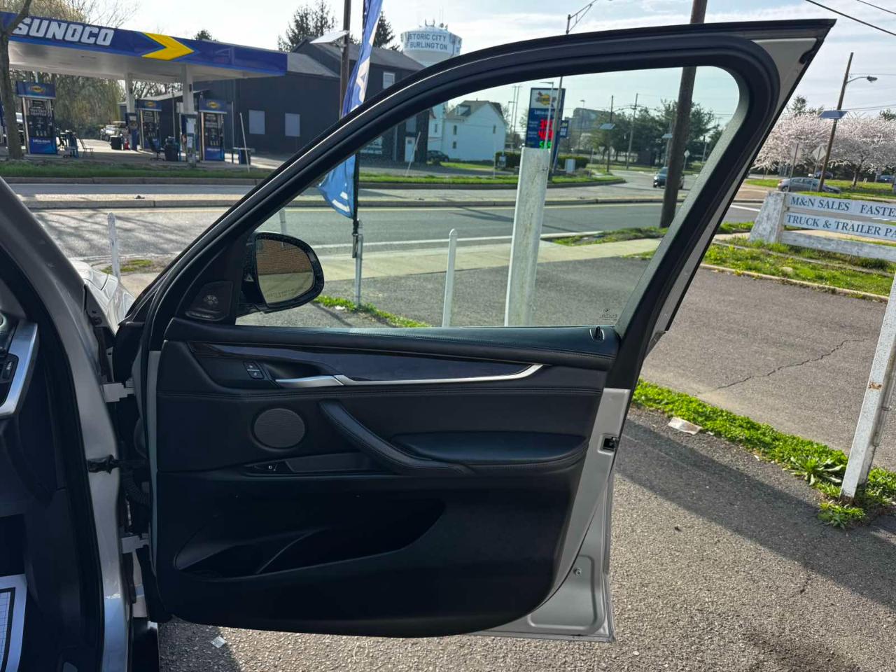 BMW X5 AWD 4dr xDrive50i 2015