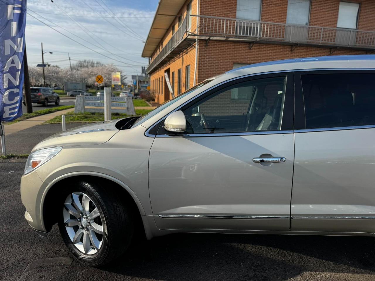 Buick Enclave AWD 4dr Premium 2014