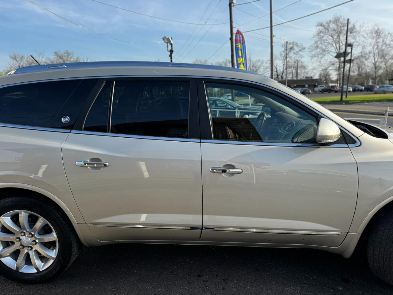 Buick Enclave AWD 4dr Premium 2014