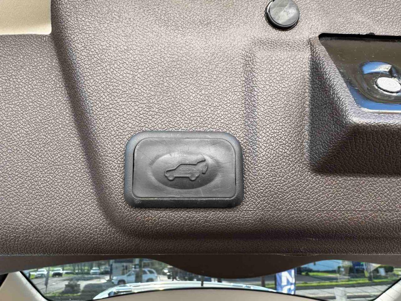 Buick Enclave AWD 4dr Premium 2014