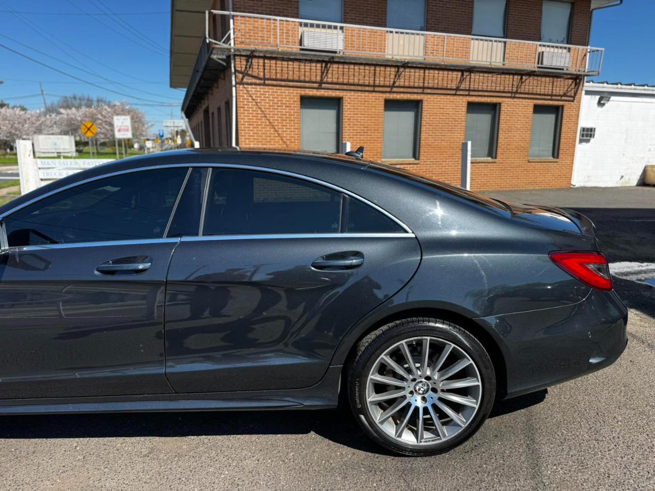 Mercedes-Benz CLS CLS 550 4MATIC Coupe 2017