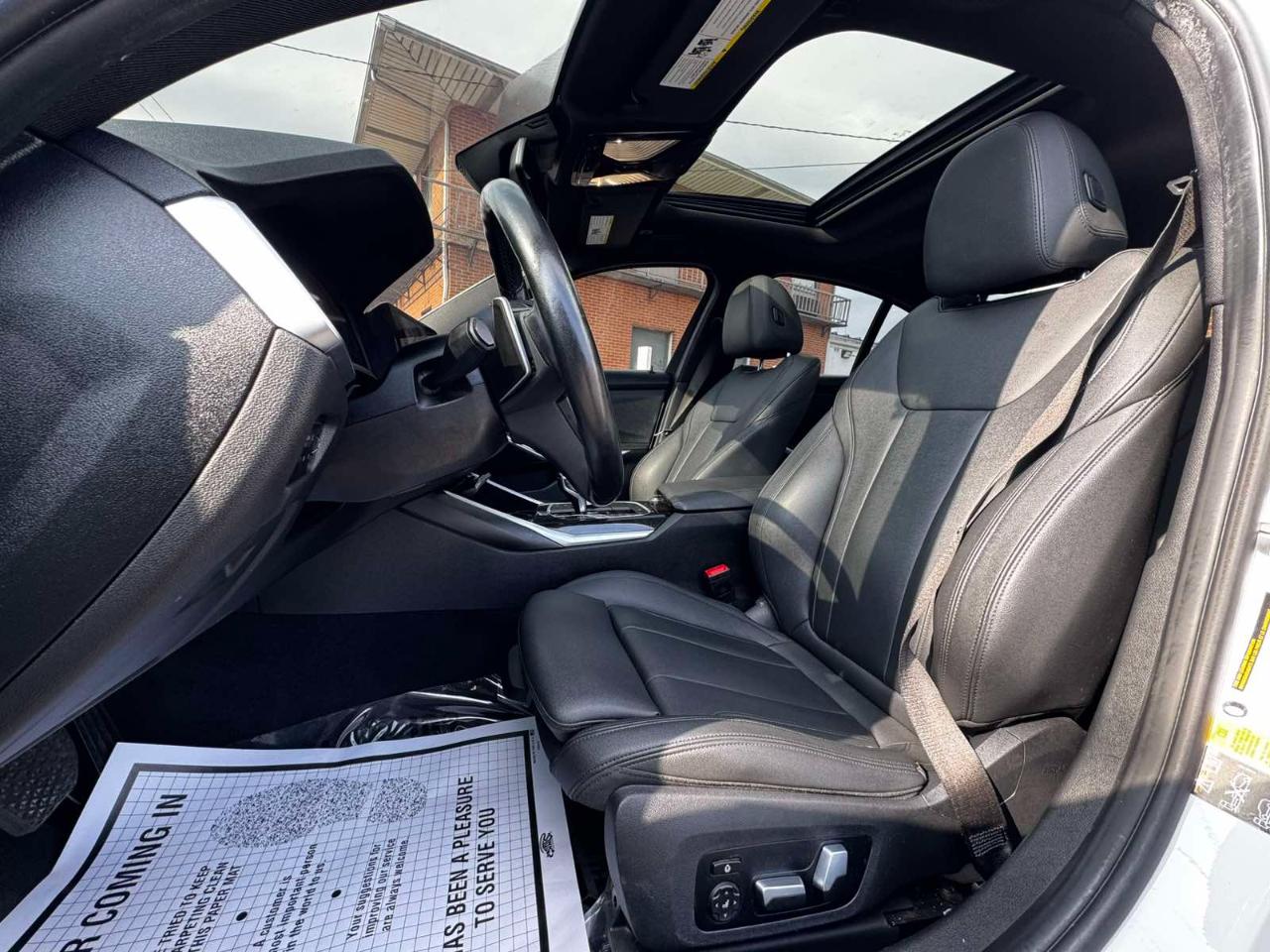 BMW 3 Series 330i xDrive Sedan 2019