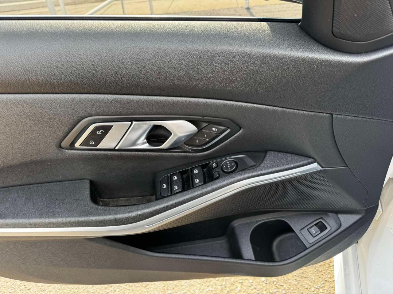 BMW 3 Series 330i xDrive Sedan 2019