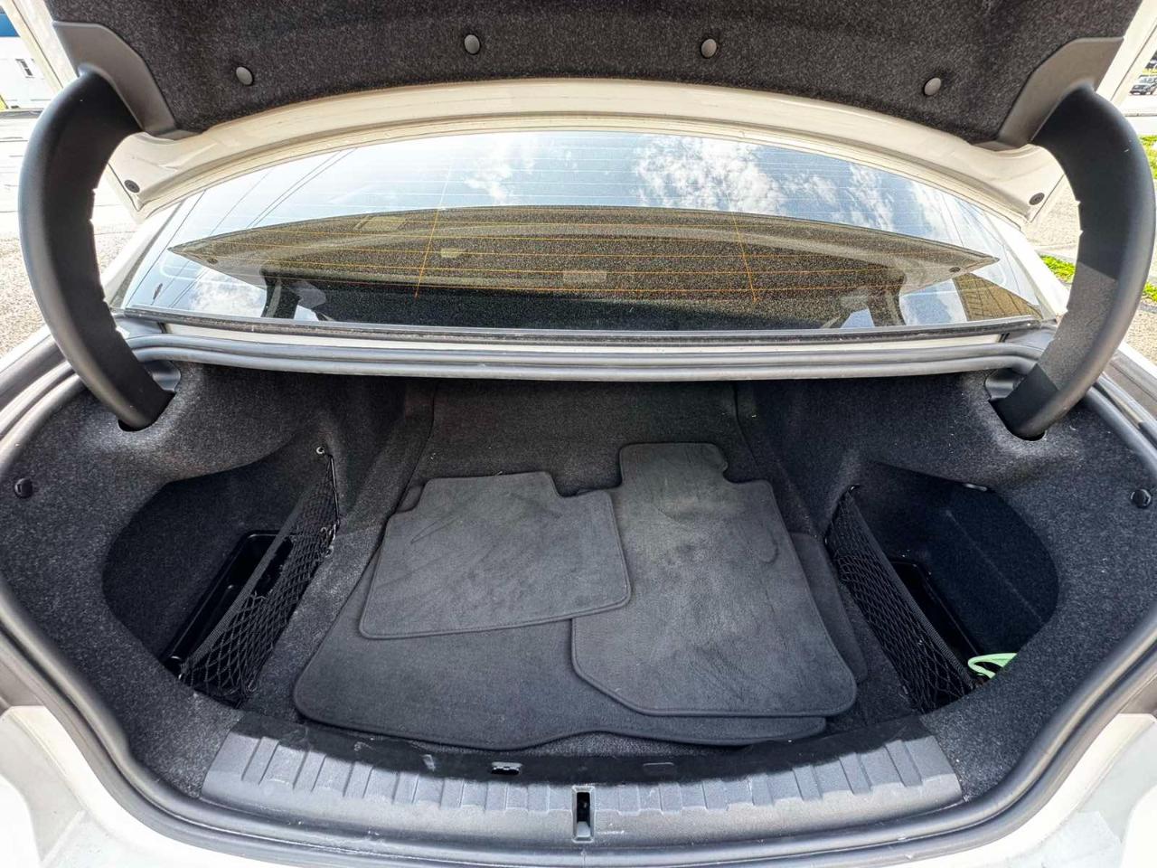 BMW 3 Series 330i xDrive Sedan 2019