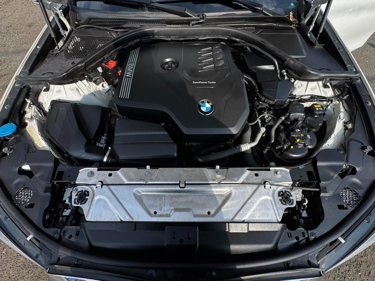 BMW 3 Series 330i xDrive Sedan 2019