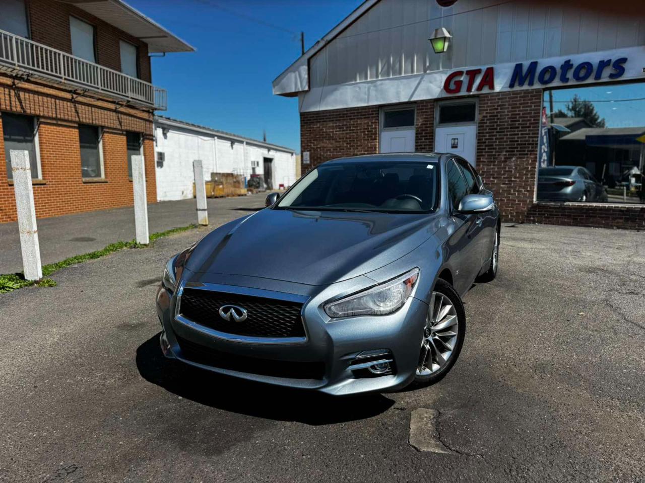 Infiniti Q50 3.0t LUXE AWD 2018
