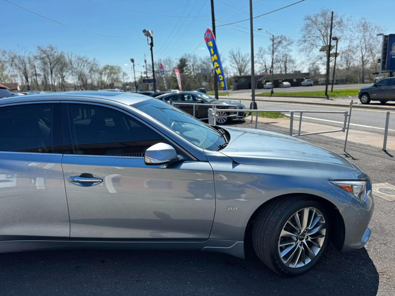 Infiniti Q50 3.0t LUXE AWD 2018