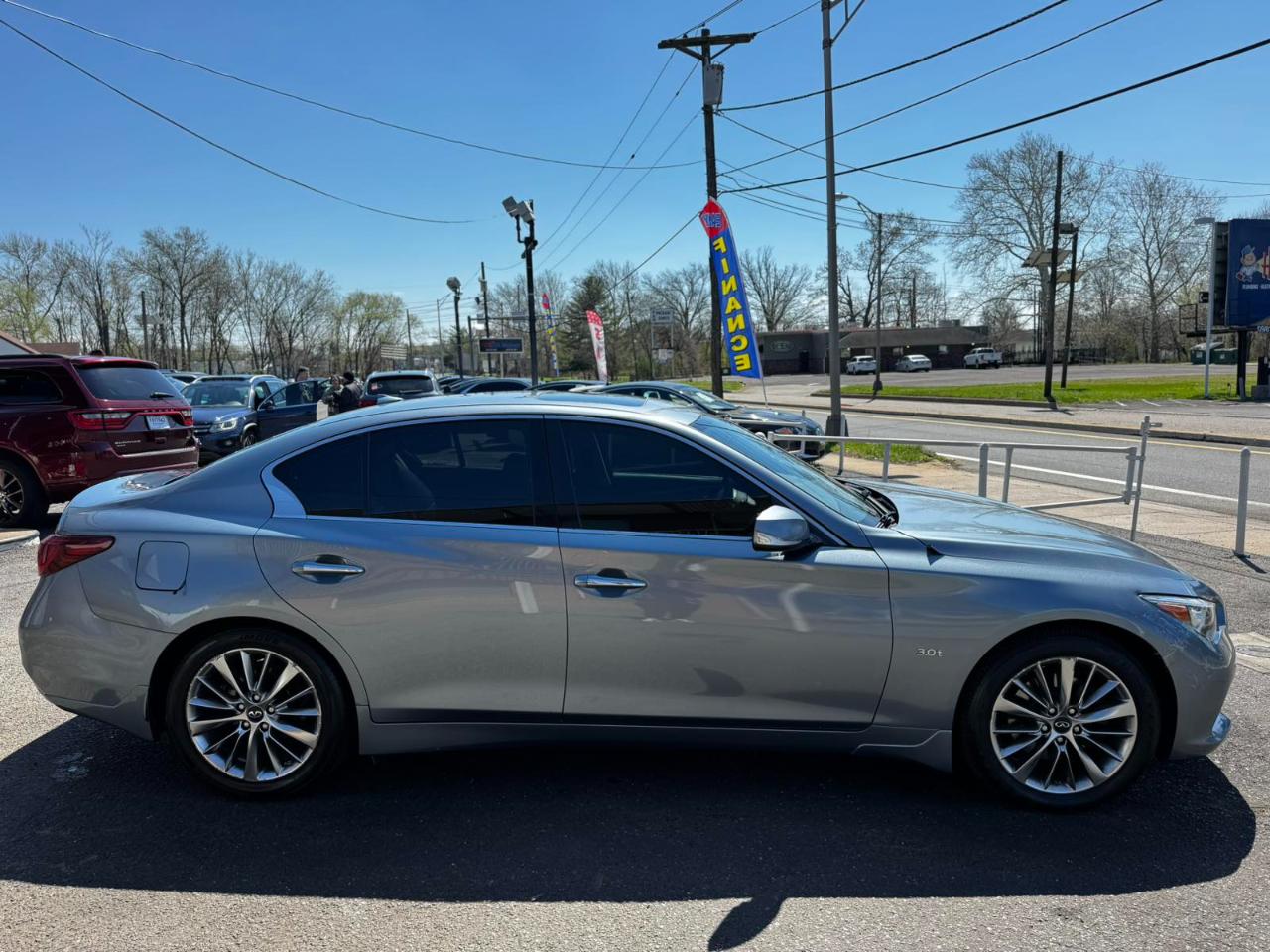 Infiniti Q50 3.0t LUXE AWD 2018