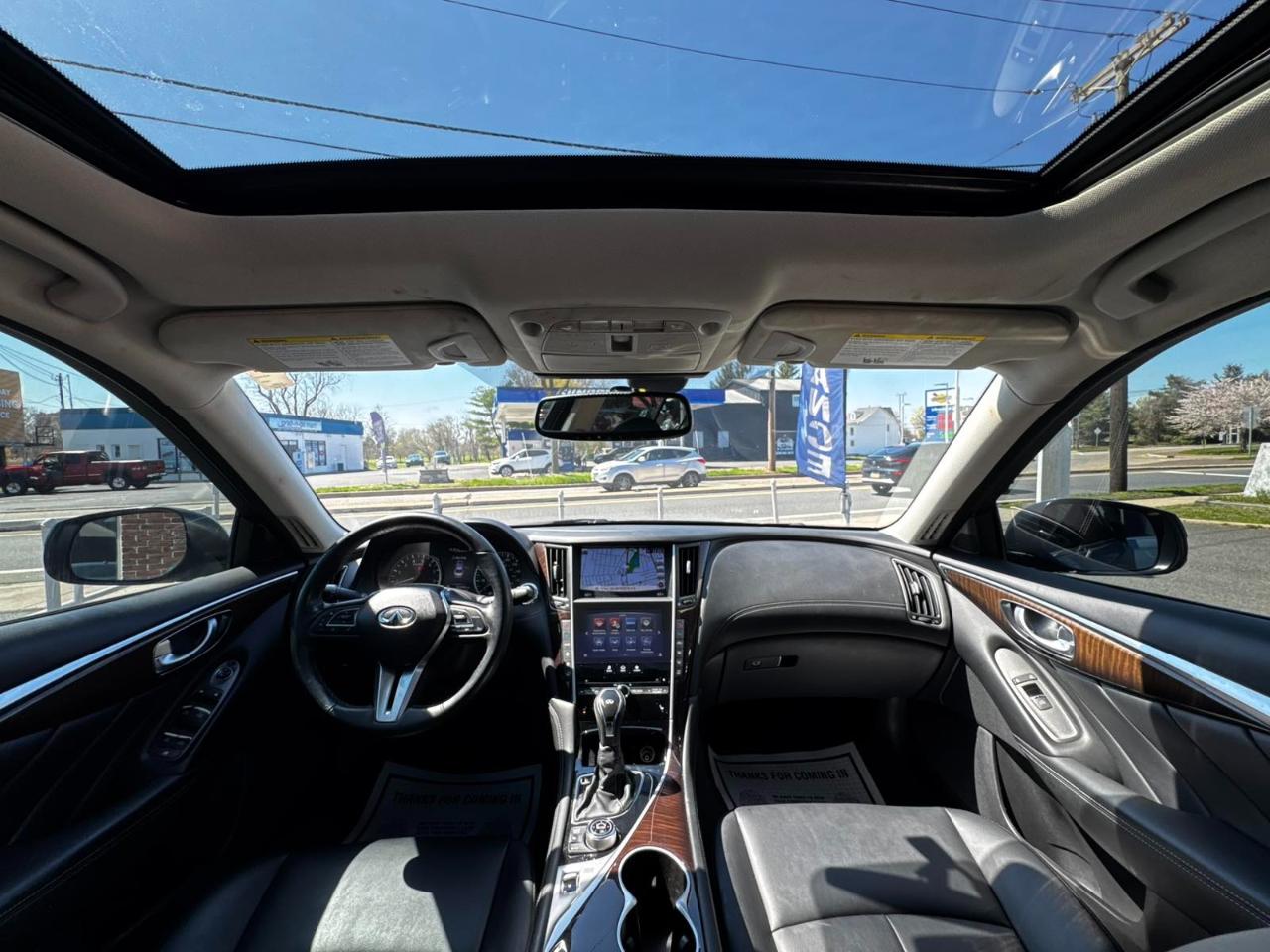 Infiniti Q50 3.0t LUXE AWD 2018