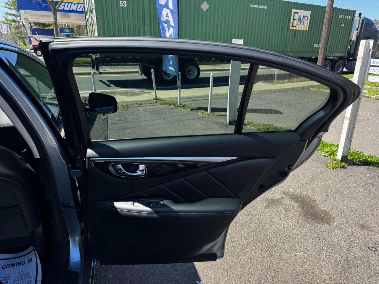 Infiniti Q50 3.0t LUXE AWD 2018