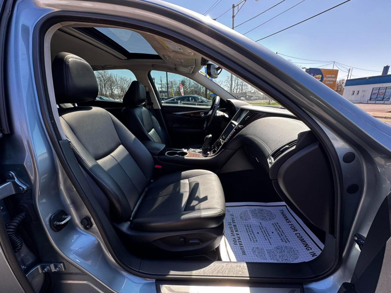 Infiniti Q50 3.0t LUXE AWD 2018