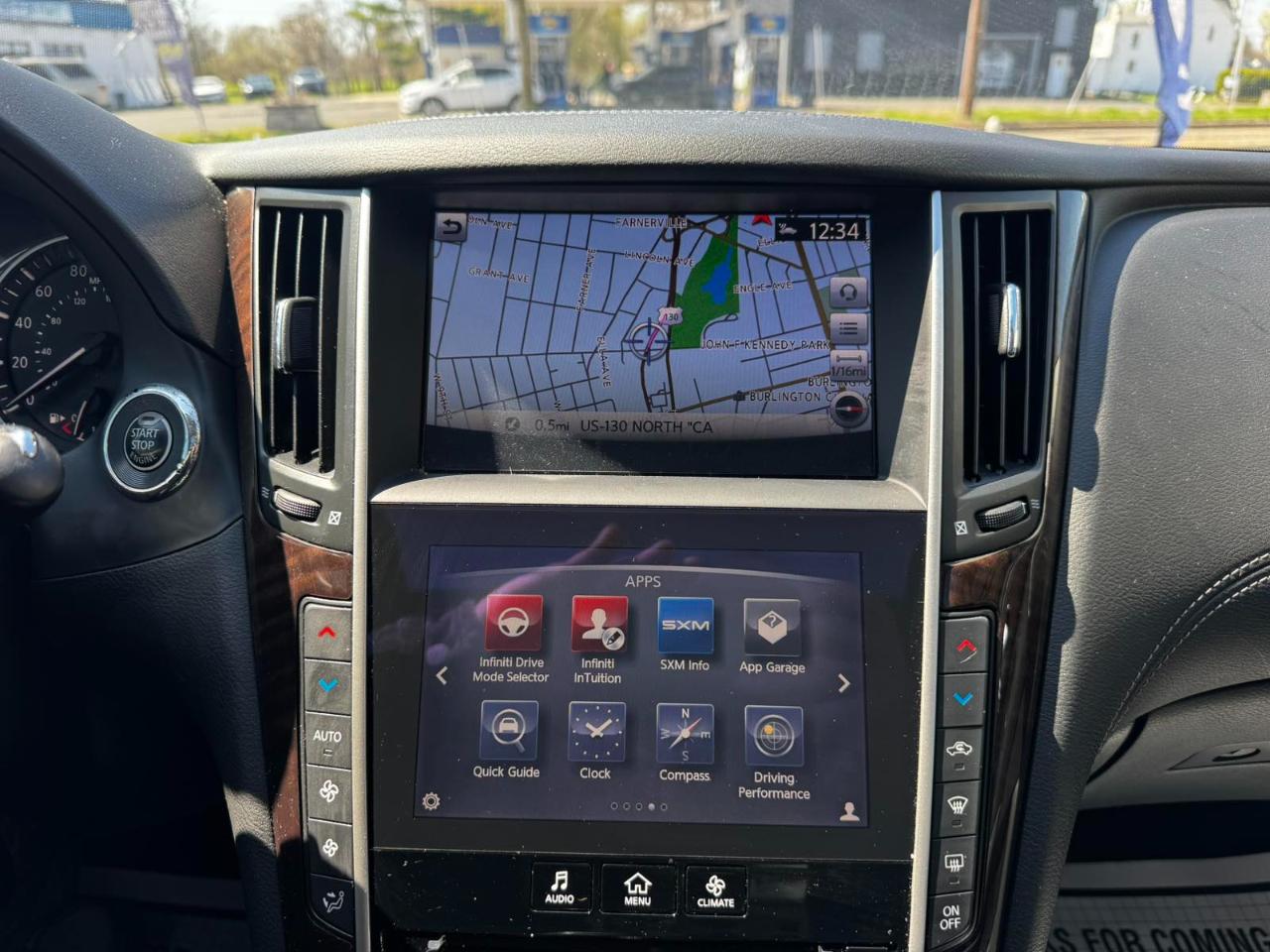 Infiniti Q50 3.0t LUXE AWD 2018