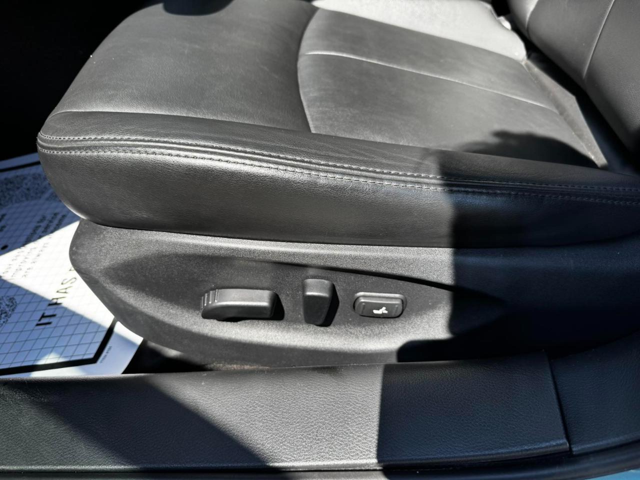 Infiniti Q50 3.0t LUXE AWD 2018