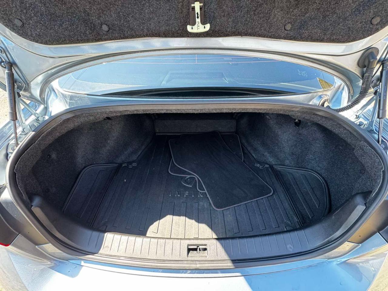 Infiniti Q50 3.0t LUXE AWD 2018