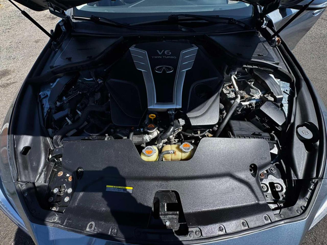 Infiniti Q50 3.0t LUXE AWD 2018