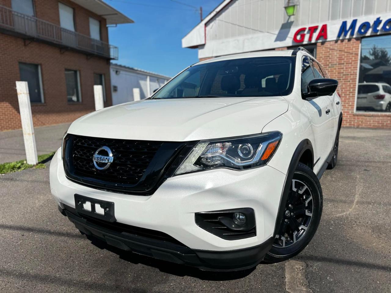 Nissan Pathfinder 4x4 SL 2019