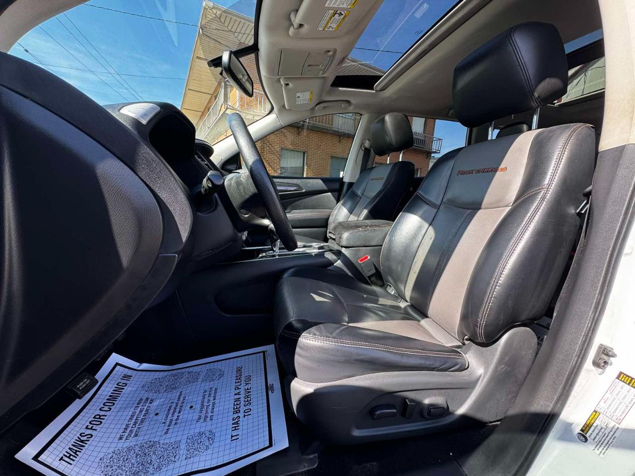 Nissan Pathfinder 4x4 SL 2019