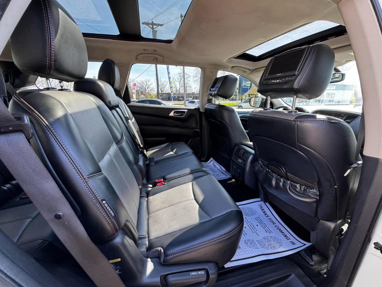 Nissan Pathfinder 4x4 SL 2019