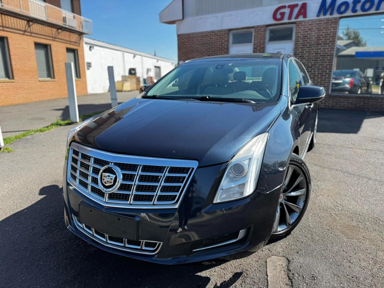 Cadillac XTS 4dr Sdn FWD 2014