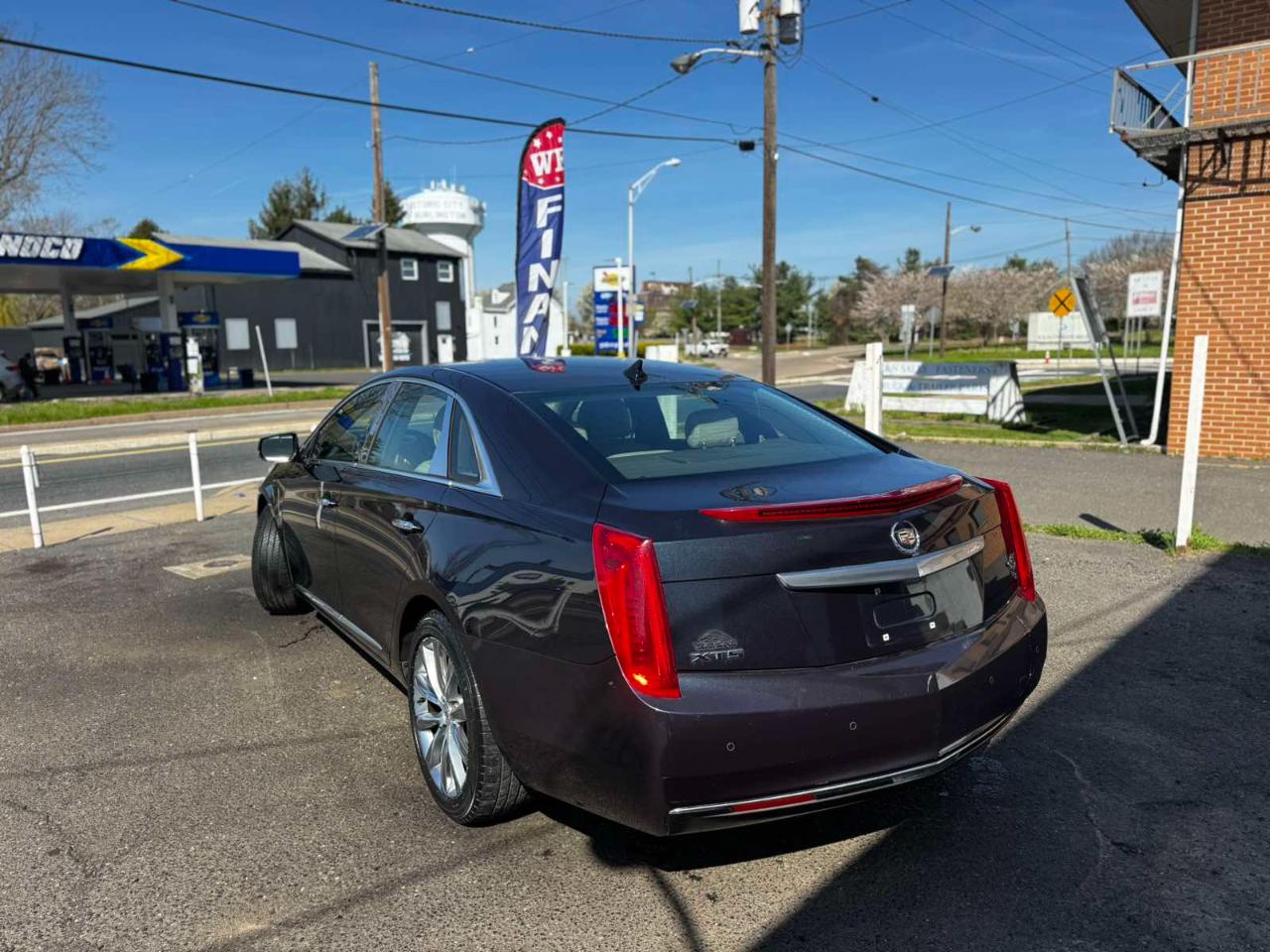 Cadillac XTS 4dr Sdn FWD 2014