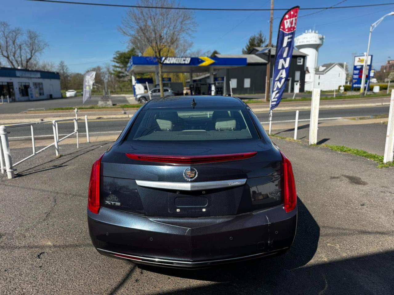 Cadillac XTS 4dr Sdn FWD 2014