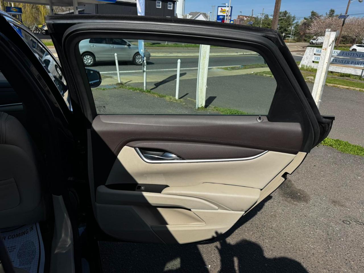 Cadillac XTS 4dr Sdn FWD 2014