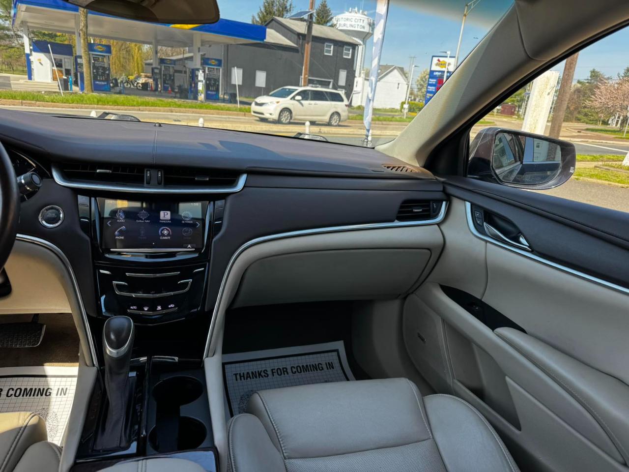 Cadillac XTS 4dr Sdn FWD 2014