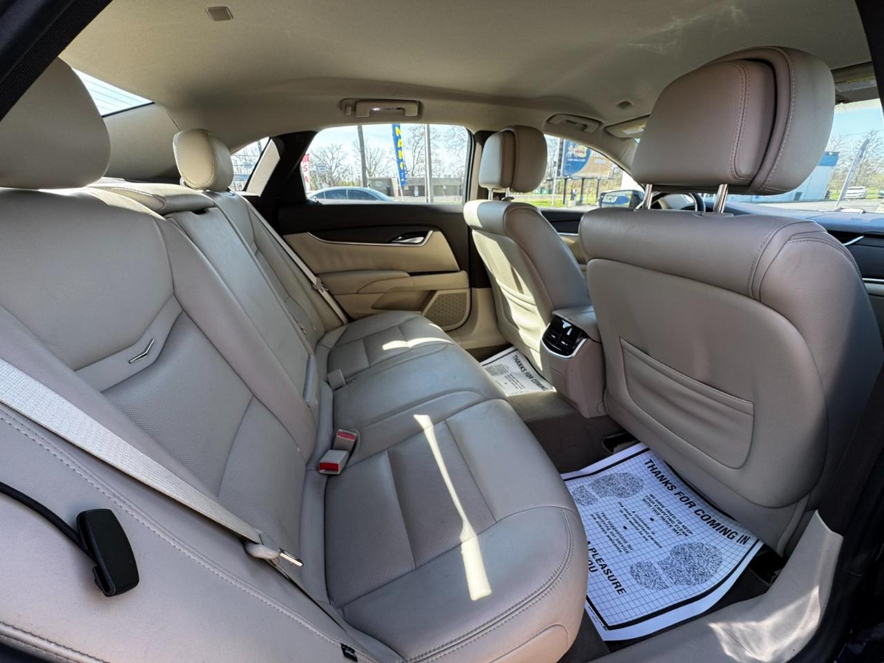 Cadillac XTS 4dr Sdn FWD 2014